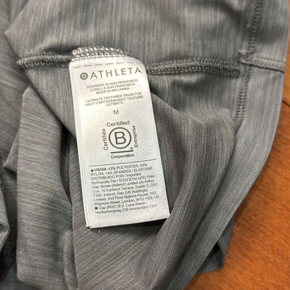 Athleta Womens Top Gray Lightweight Long Sleeve Polyester Nylon Size M - Picture 3 of 8